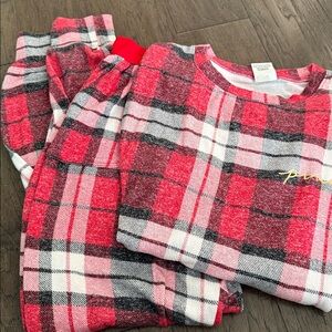 Victoria Secret Pink plaid Pajama set fleece size small